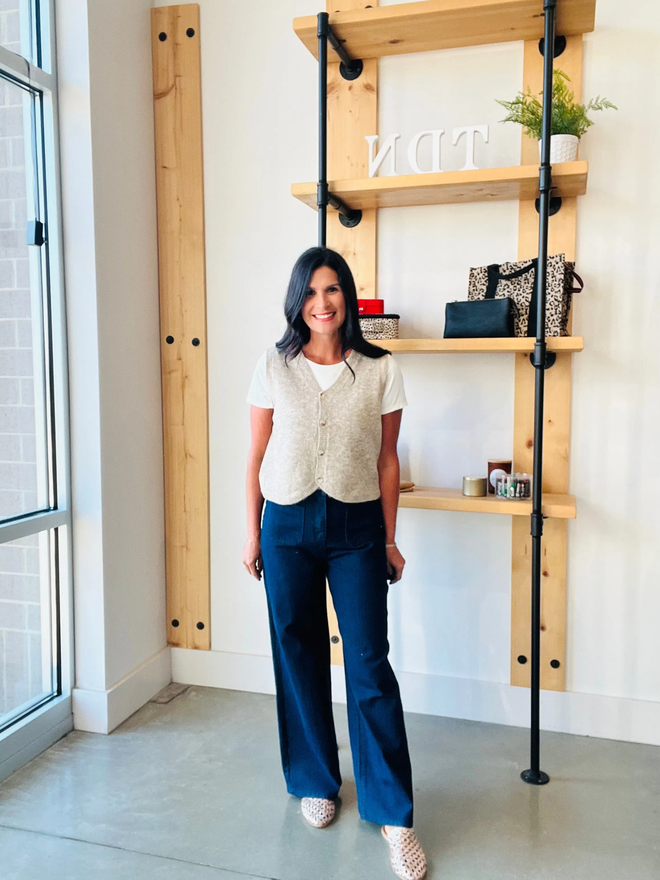 2 Pocket Wide Leg Pants