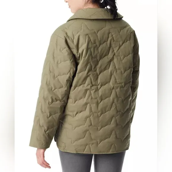 Bass Outdoor Quilted Barn Coat Size Medium NWT