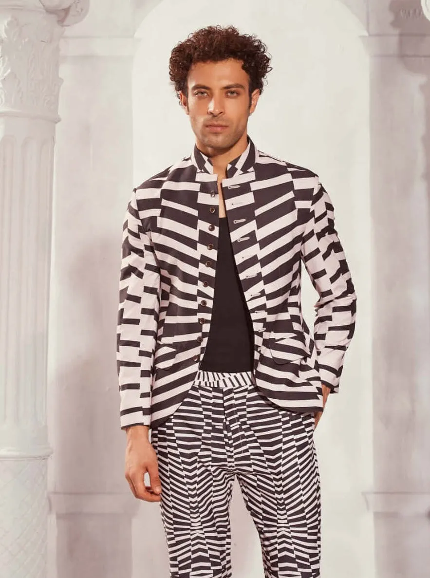 Black & white byzantine print button down coat
