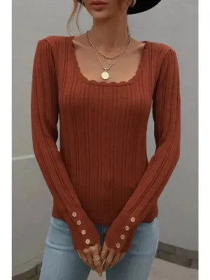 Button Detail Top