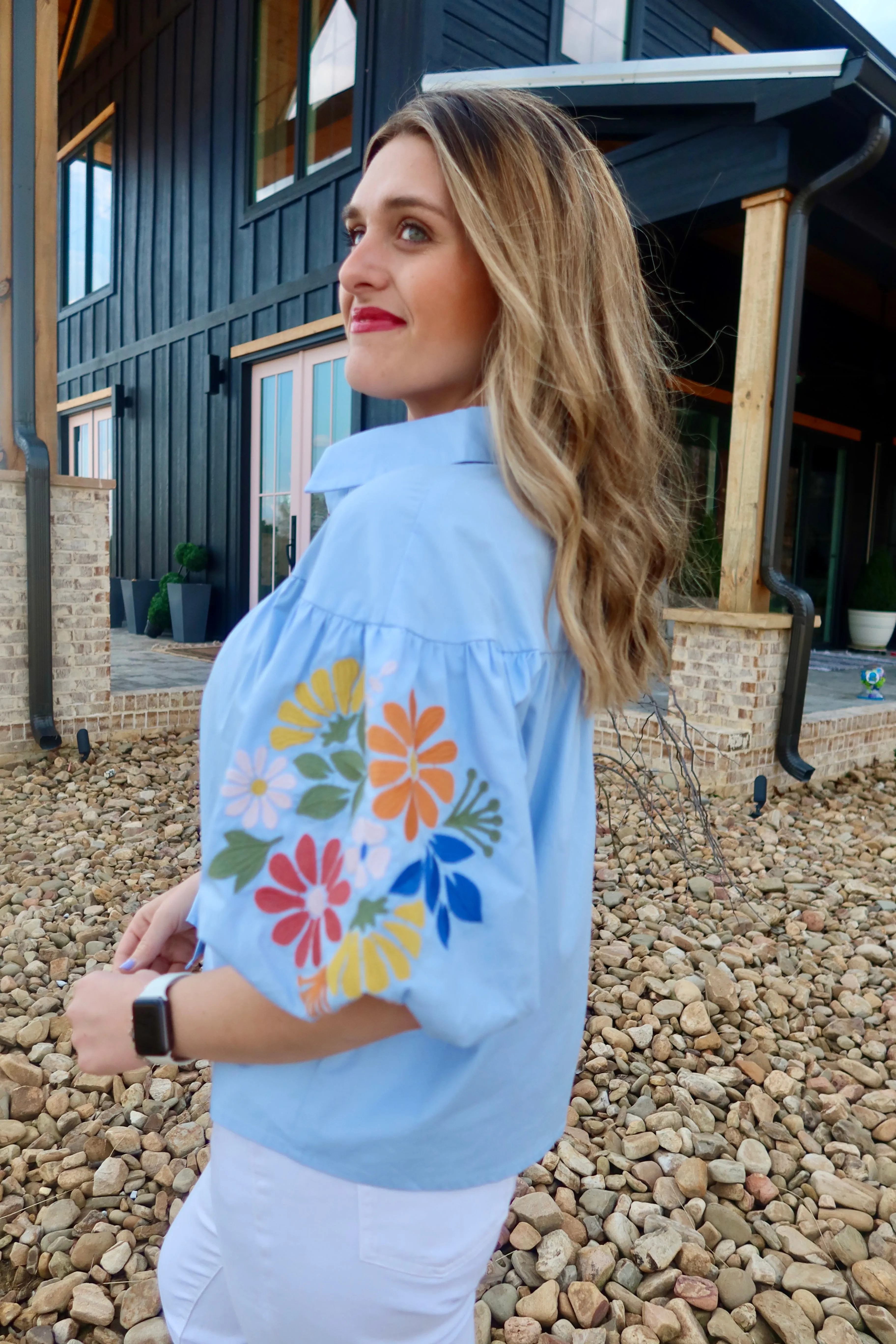 Button Down Collared Shirt w/ Embroidery Balloon Sleeve