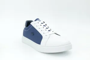 Casual sneakers
