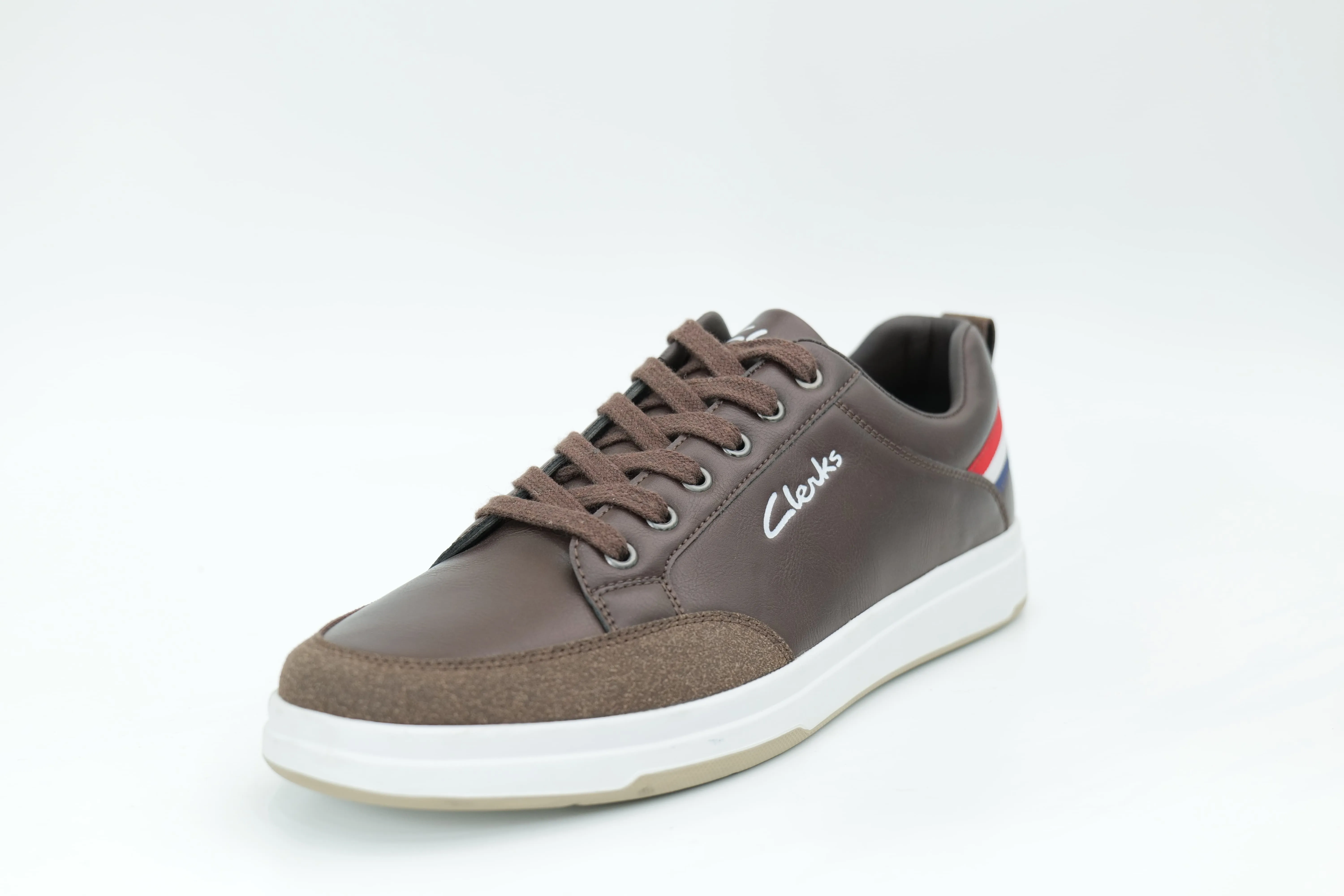 Casual sneakers