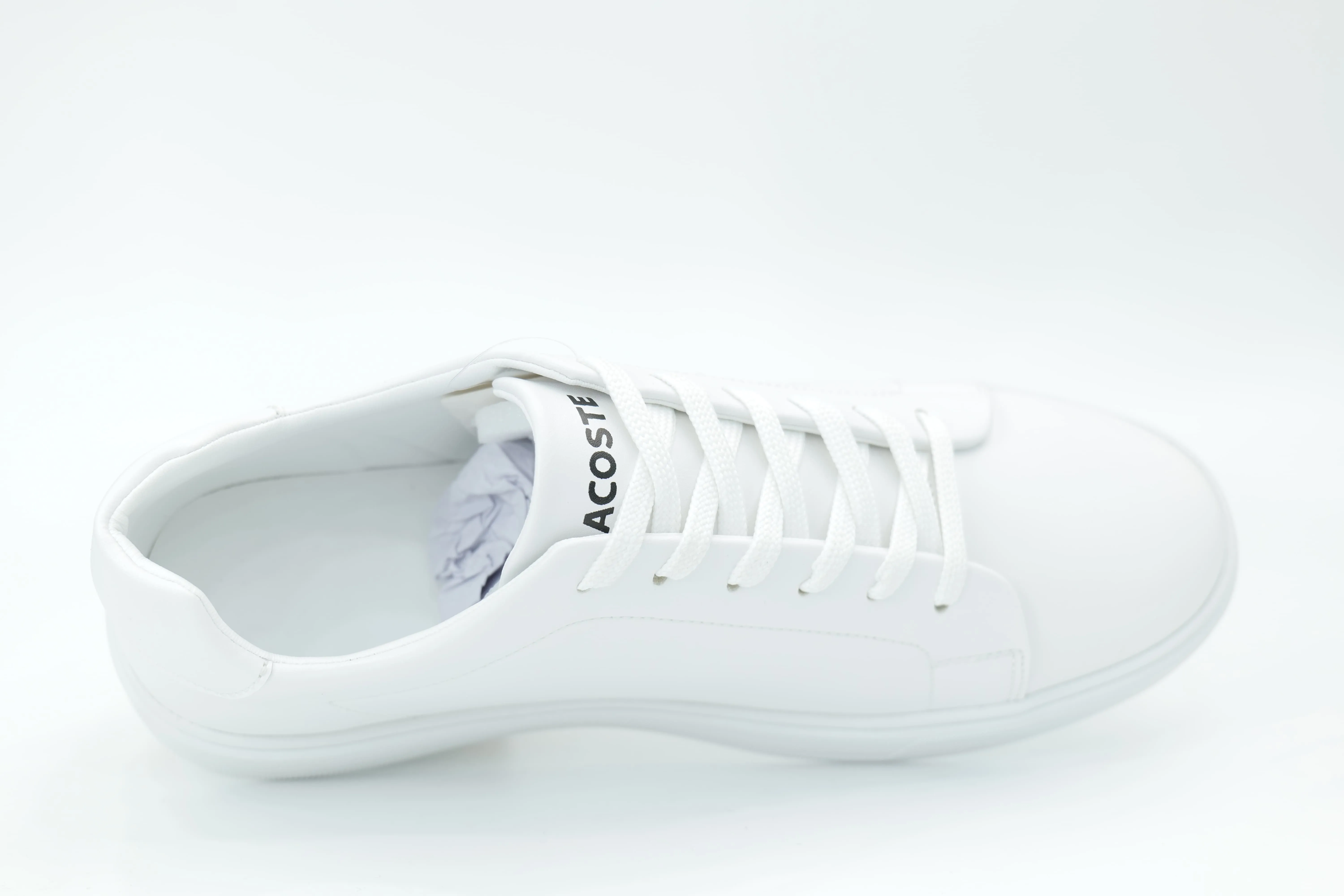Casual sneakers
