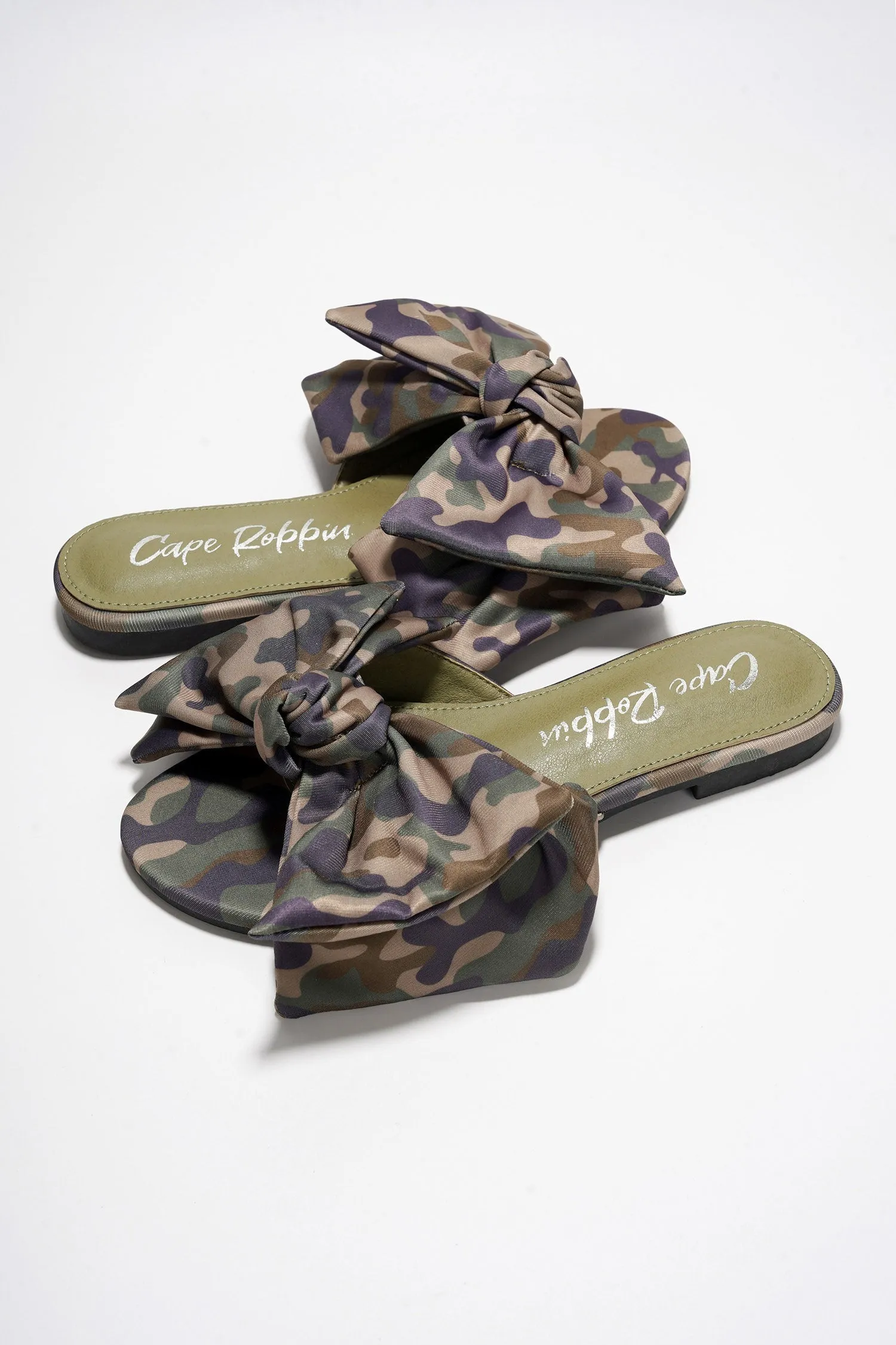 CHRYSLER - CAMOUFLAGE CAMOUFLAGE