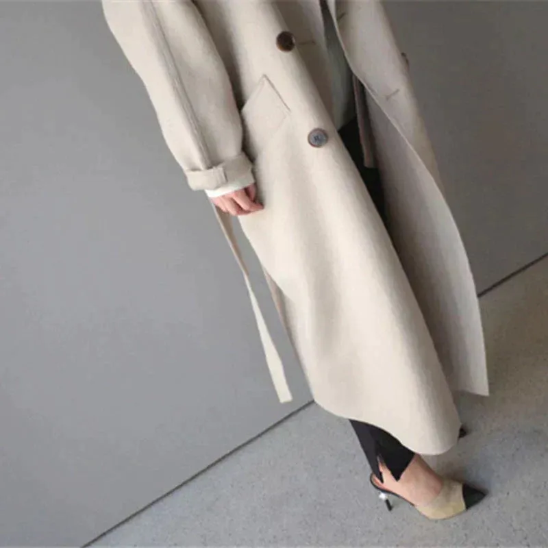 Coat Bella™ | Women's Oversized Coat | Belted Design, Narrow Collar, Warm & Stylish Outerwear