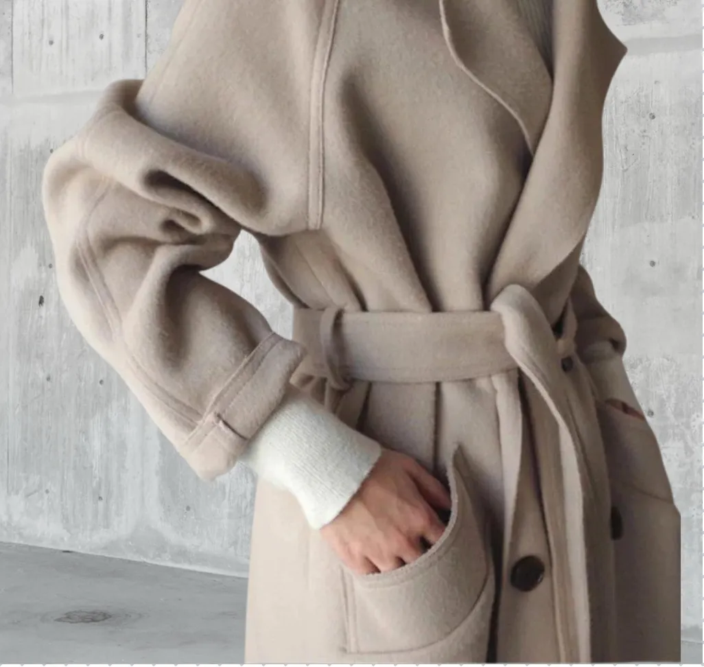 Coat Bella™ | Women's Oversized Coat | Belted Design, Narrow Collar, Warm & Stylish Outerwear