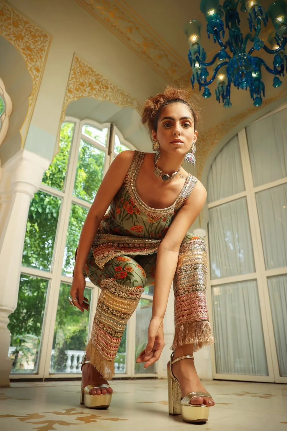 Dilruba bageecha kurta fringe pants rangeen work