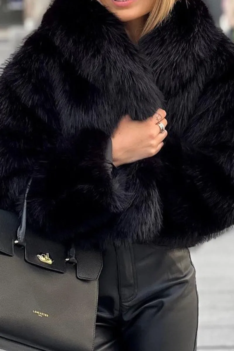 DS3383 Vegan Fur Jacket Outerwear