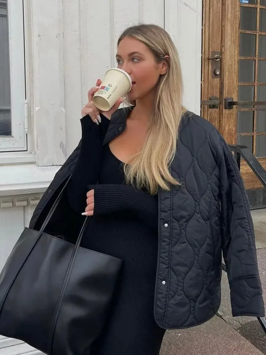 Elegant Cotton Coat: Stylish Winter Outerwear