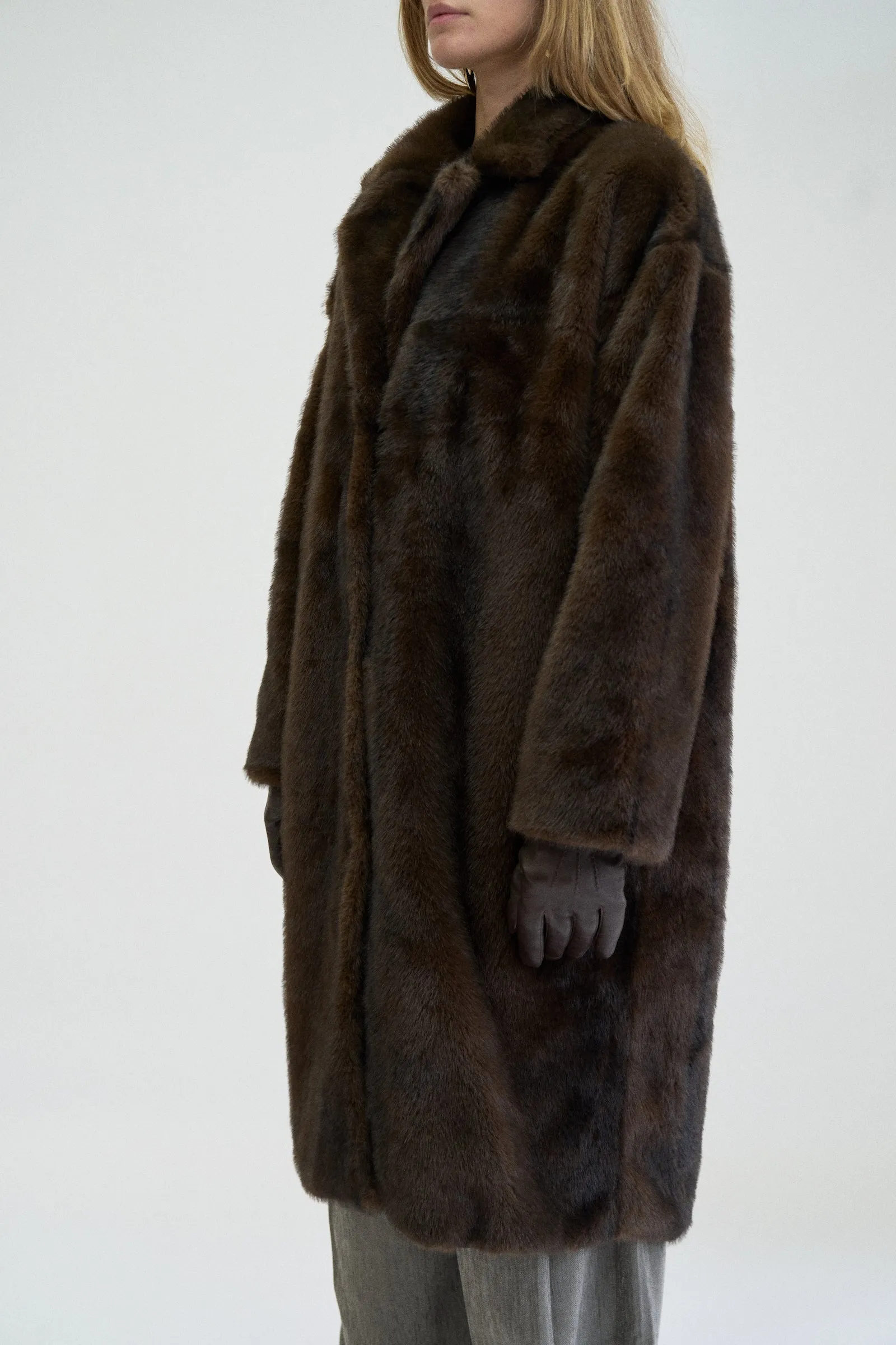 FAUX FUR COAT
