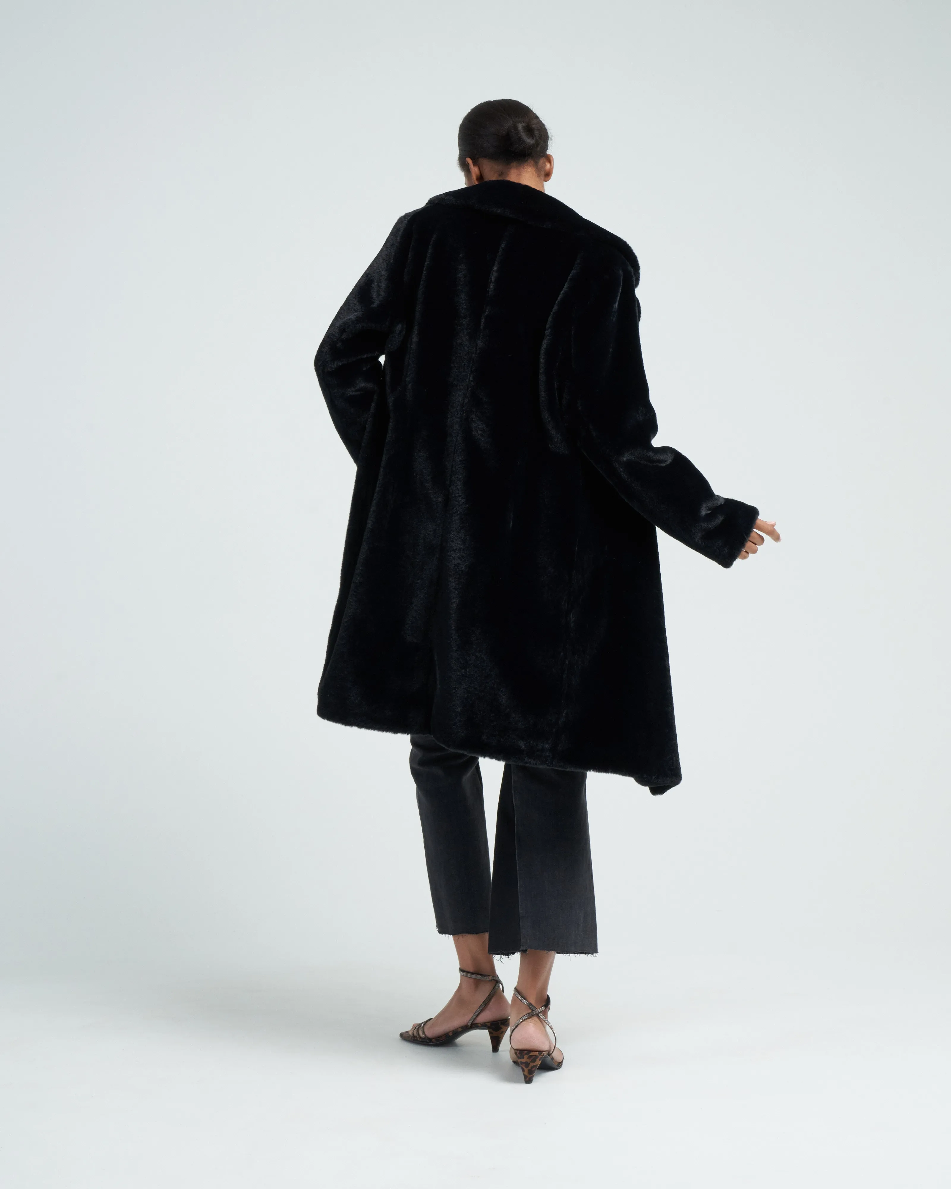 faux fur with foulard lining