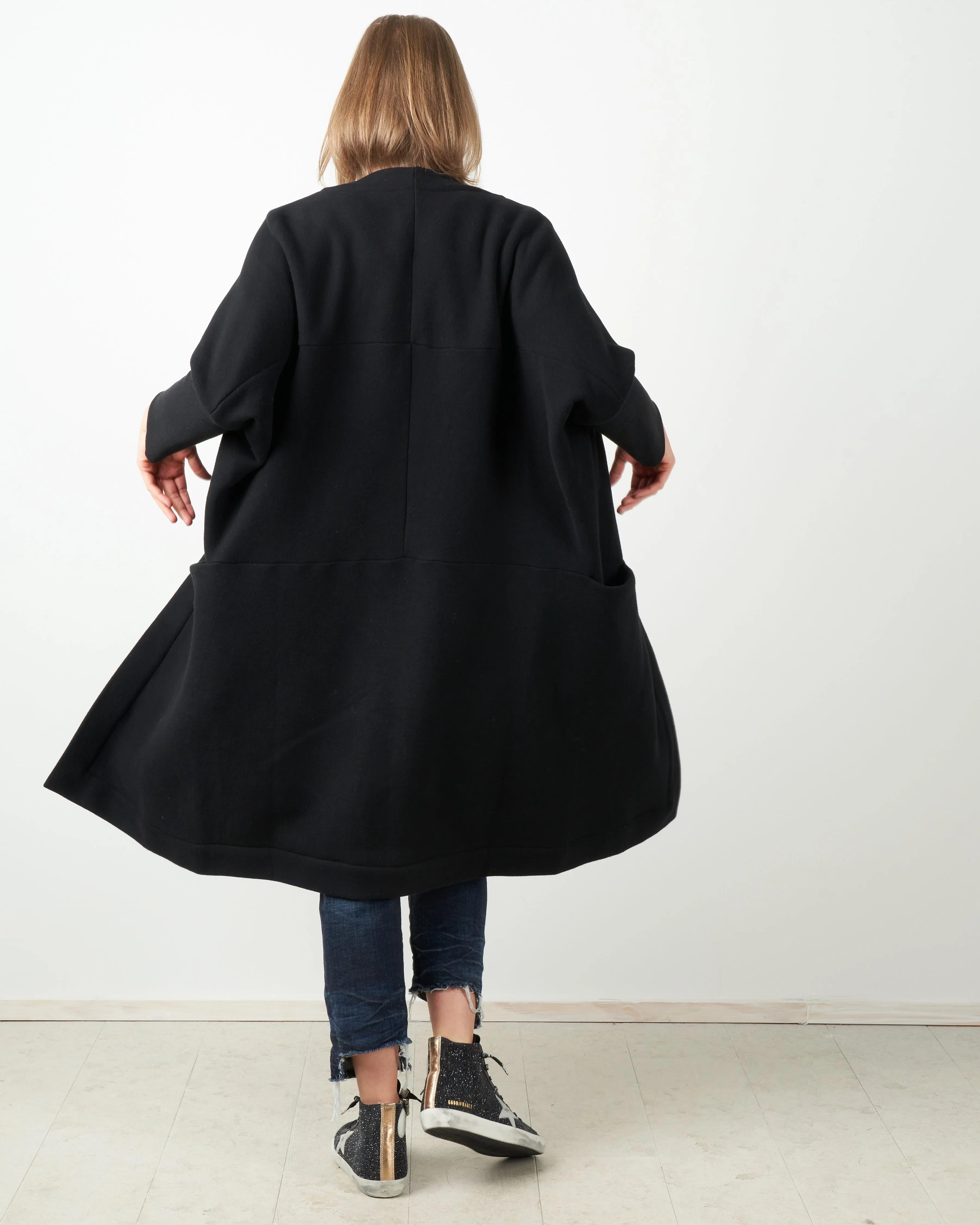 hexagon coat - black