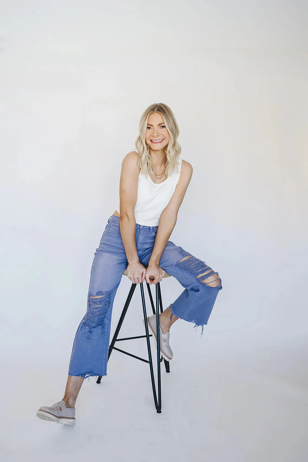 Hi-Rise Distressed Garment-Dyed Cropped Wide Leg Jeans- Marlin