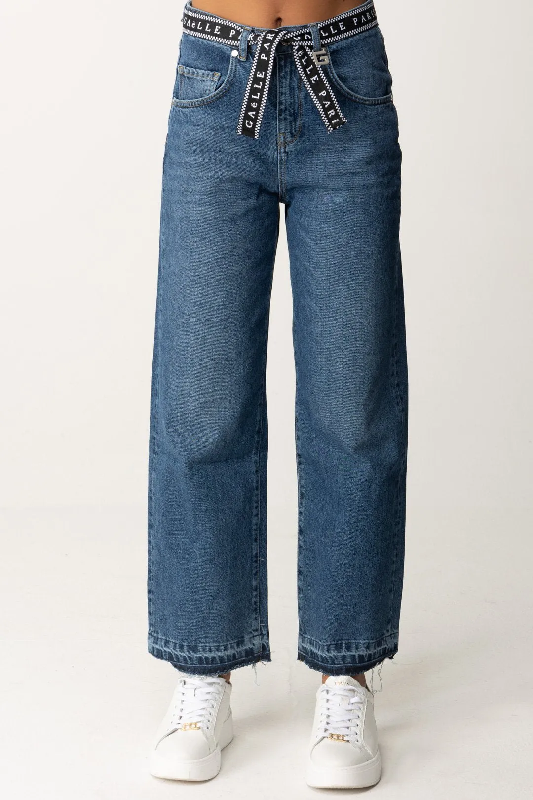 Jeans con Cintura Logata