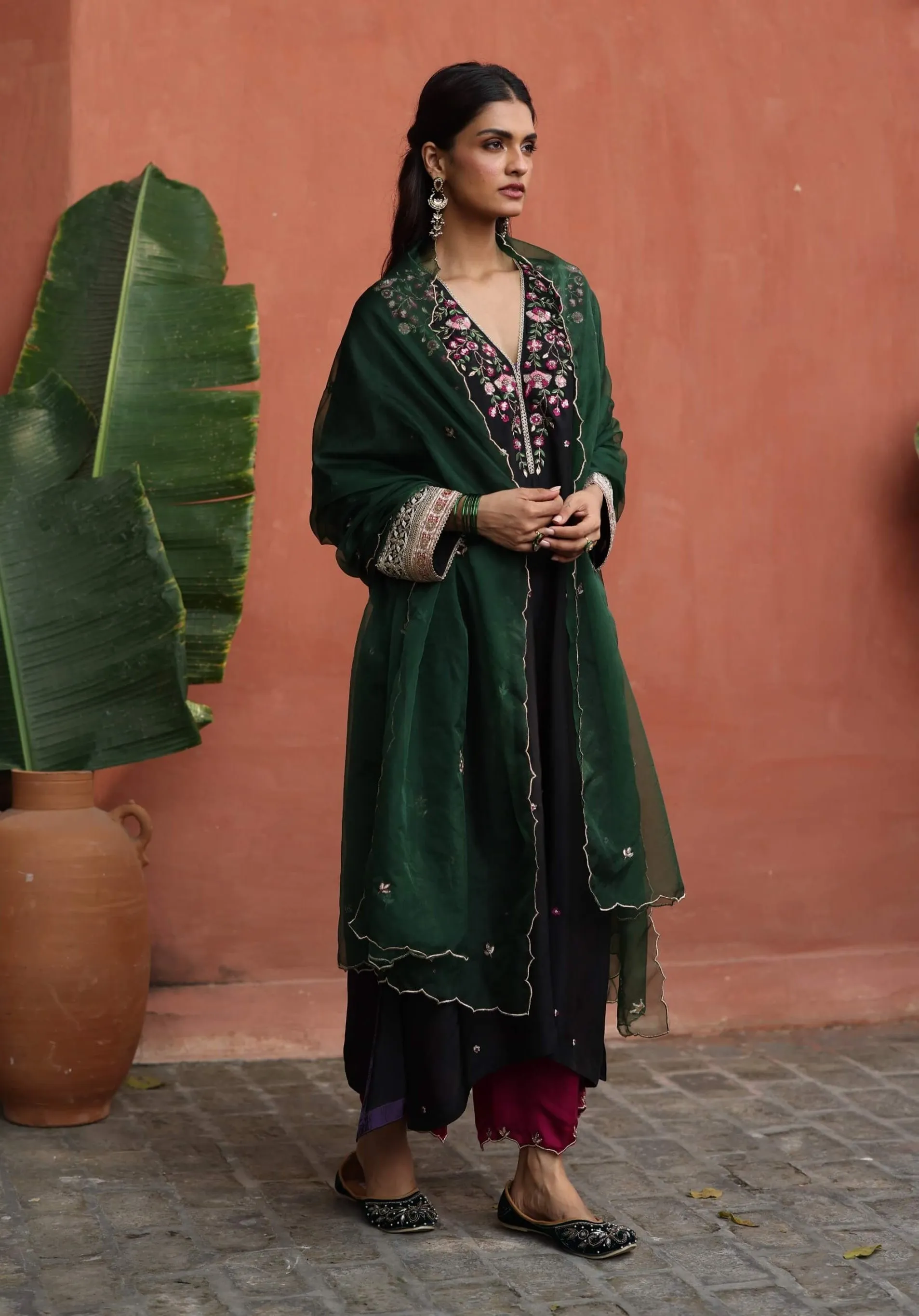 Kaleera black kurta set