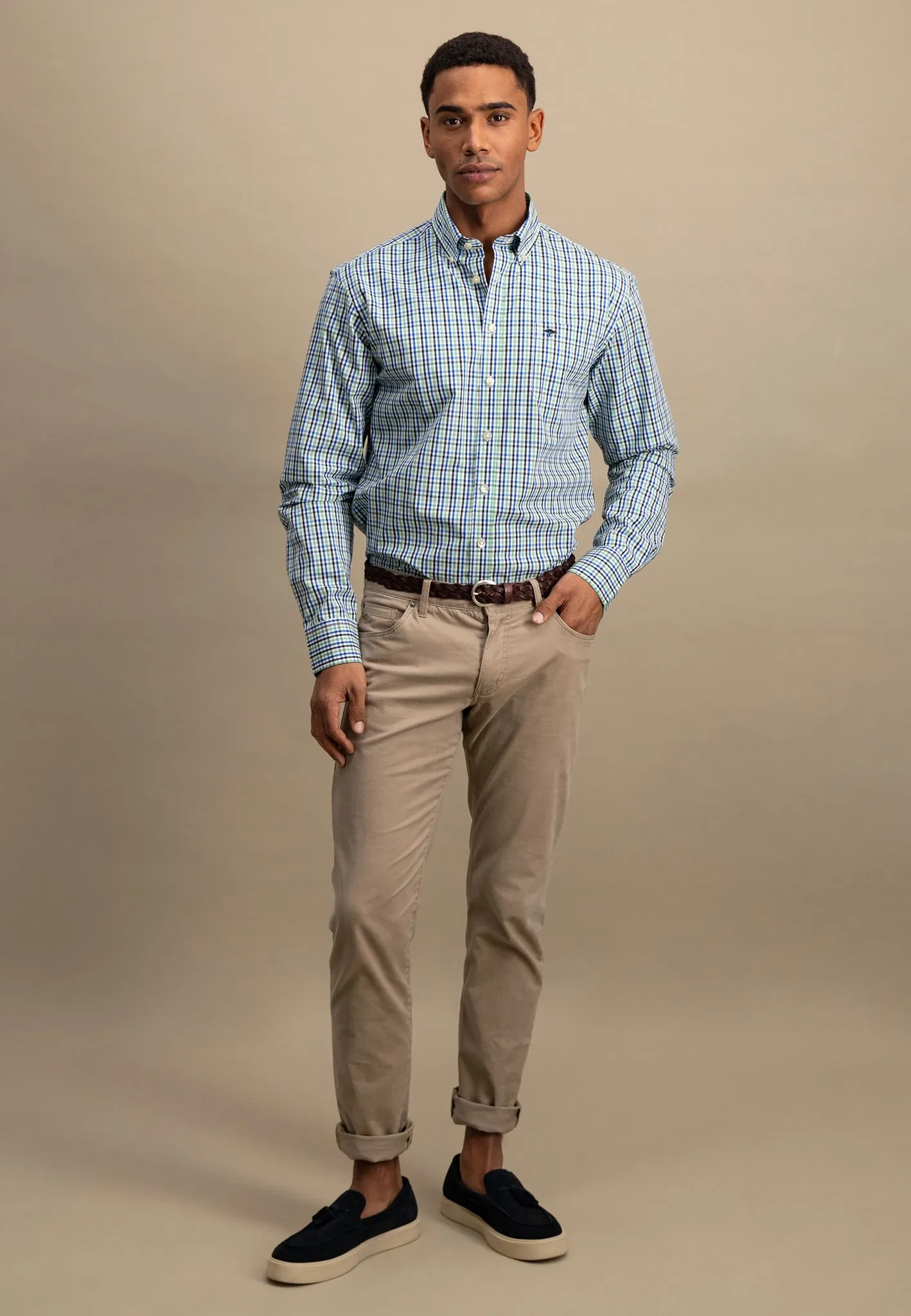 Kariertes Hemd aus Baumwolle mit Button-Down-Kragen