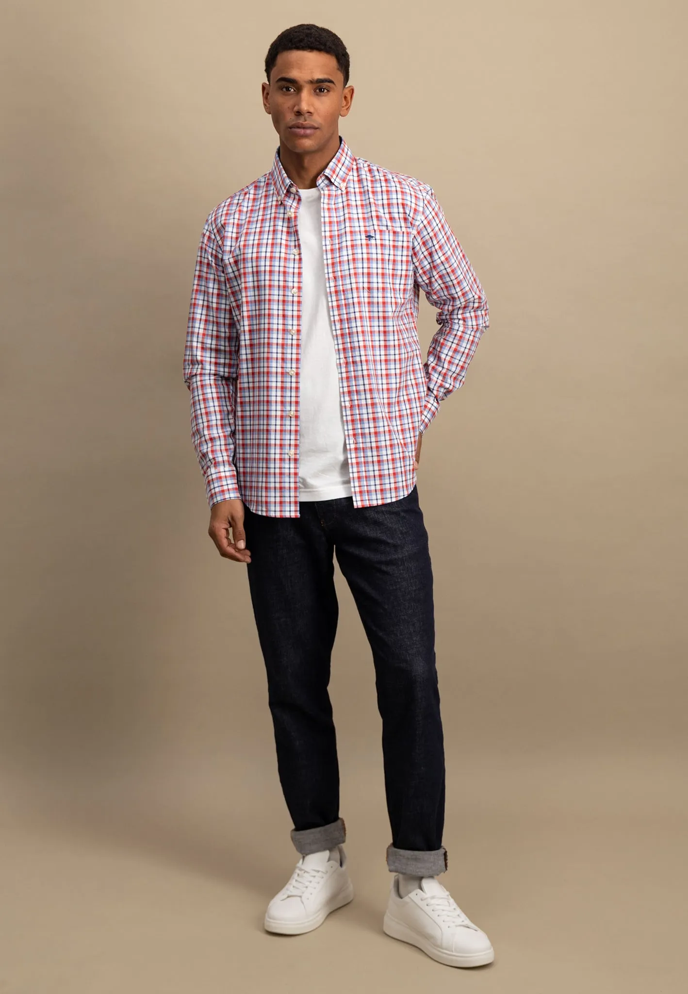 Kariertes Hemd aus Baumwolle mit Button-Down-Kragen