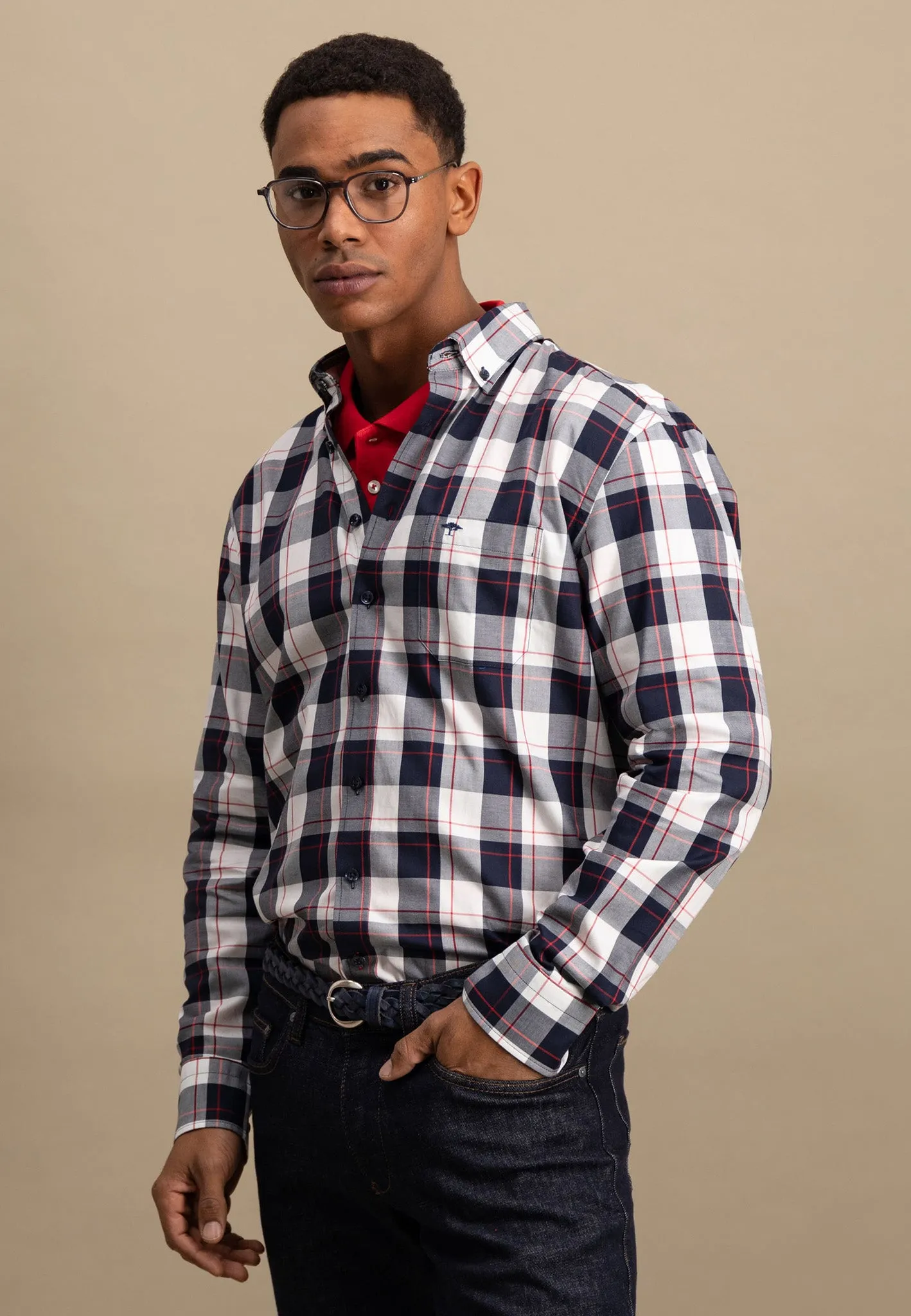 Kariertes Hemd aus Baumwolle mit Button-Down-Kragen