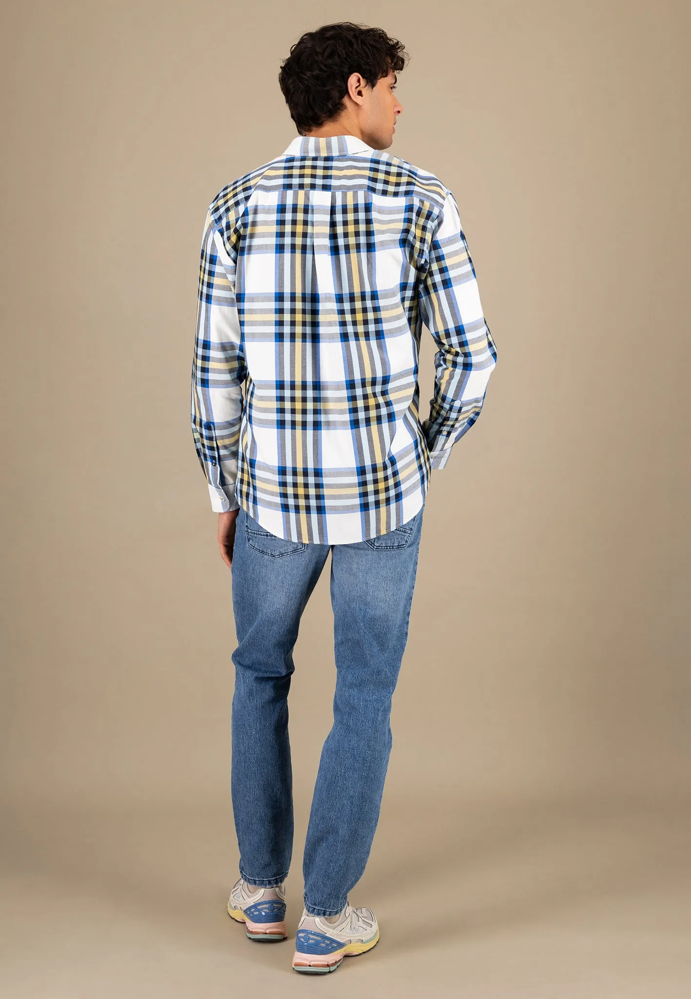 Kariertes Hemd aus Baumwolle mit Button-Down-Kragen