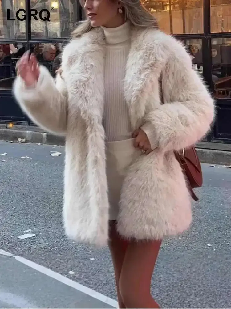 LGRQ 2025 New Winter Coat ,fur Pocket Female Top ,thickness Notched Warm Jacket ,female Fashion Outfits Tide WQ1030501L