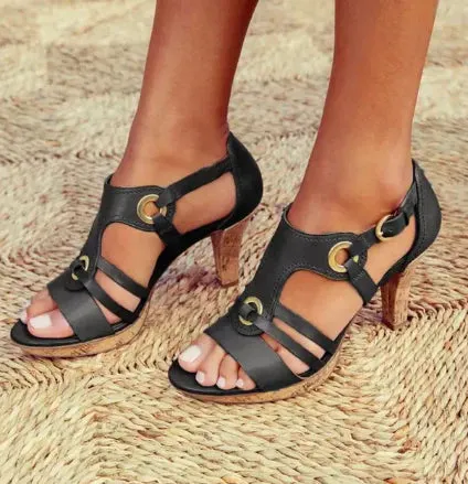 Mary: Comfortable heeled sandals