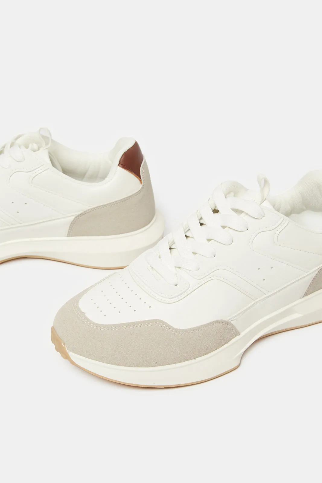 Men White Plain Sneakers