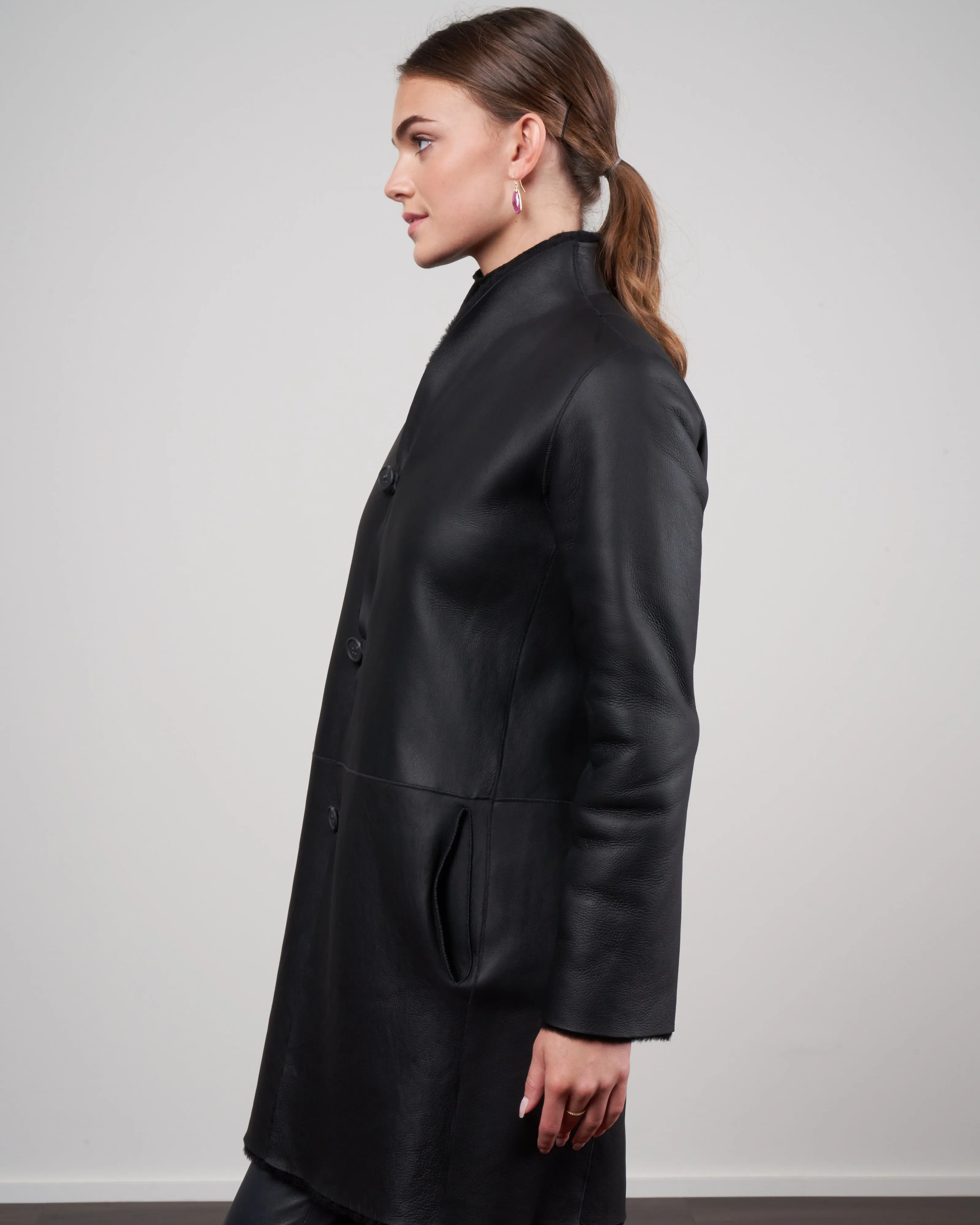 merino short crombie coat - black