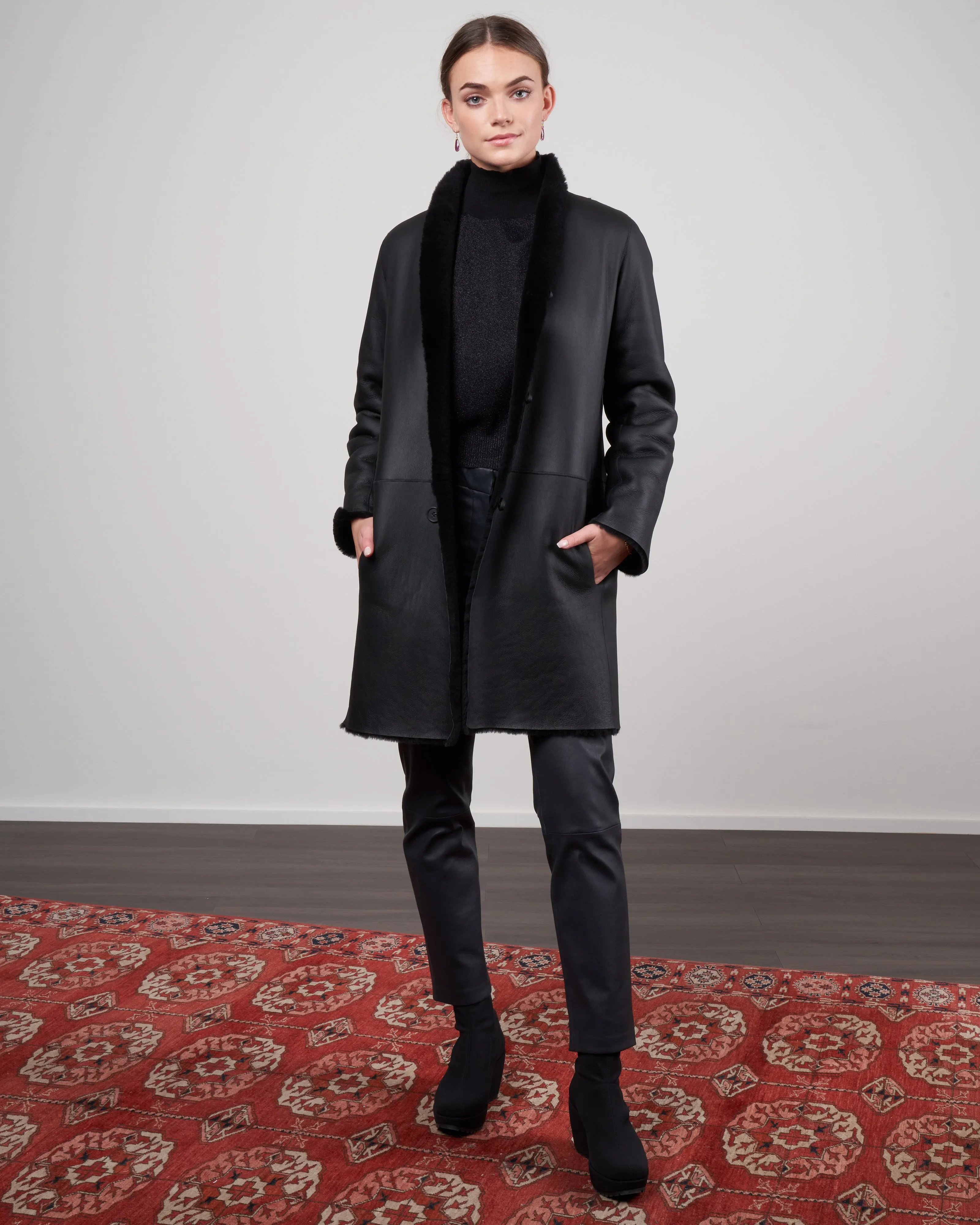 merino short crombie coat - black