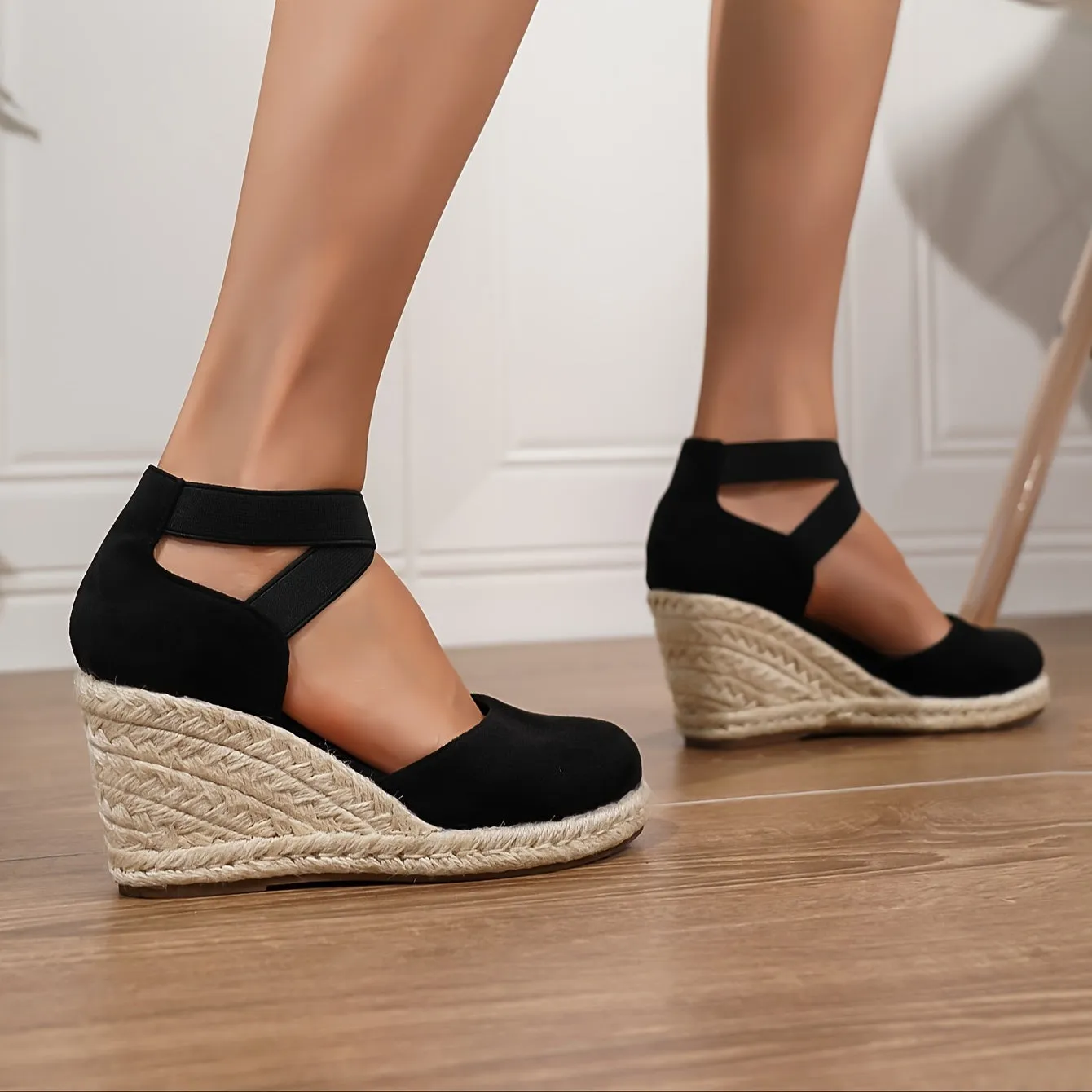 Nelly - Casual leather orthopedic sandals