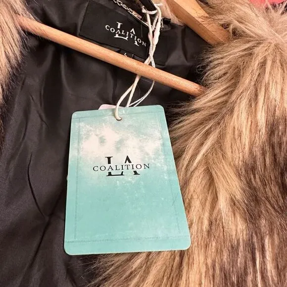 NWT LA Coalition Faux Fur Vest Buckle Closure Black Brown Large