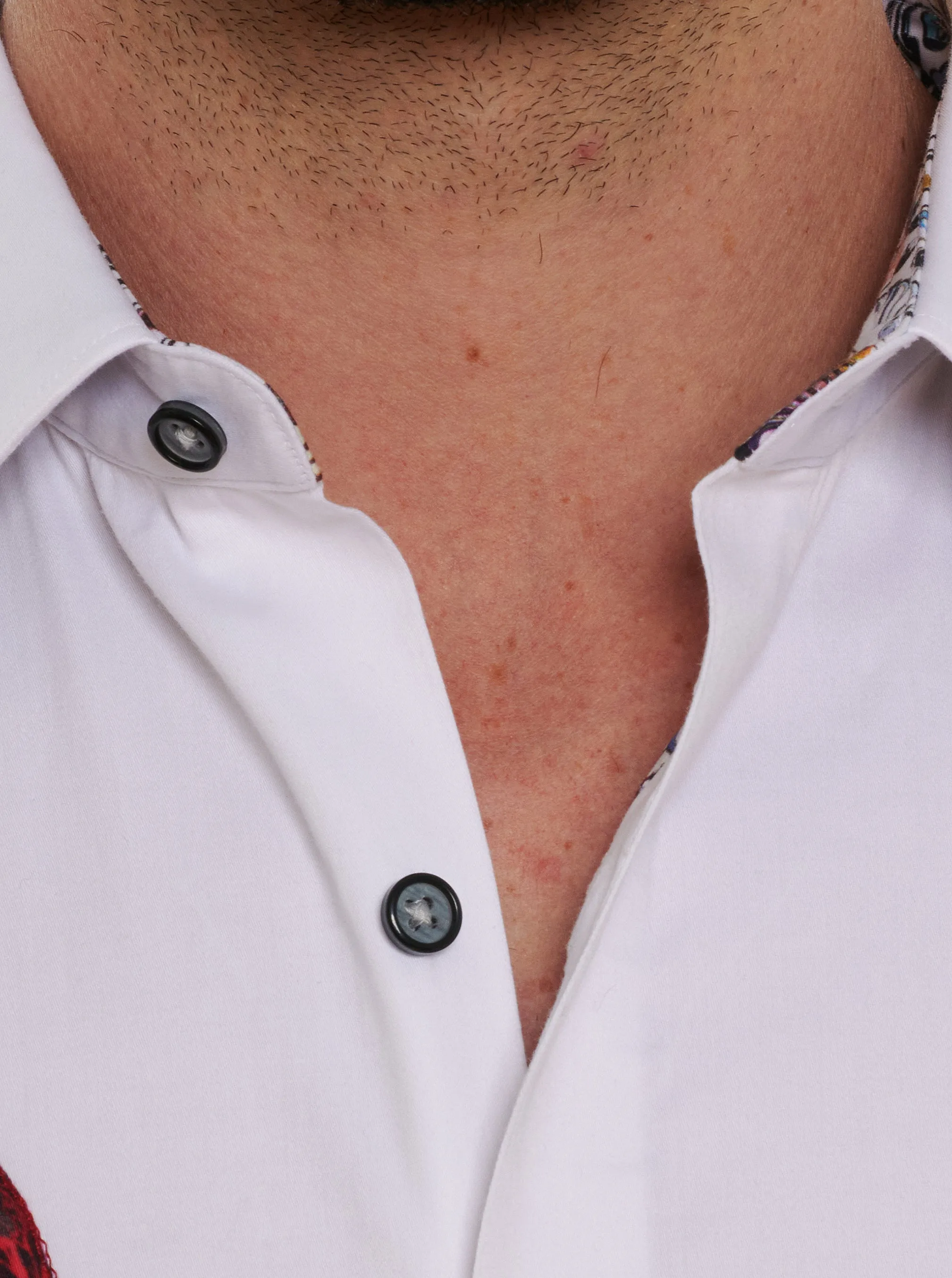 PINOT NOIR 2 LONG SLEEVE BUTTON DOWN SHIRT