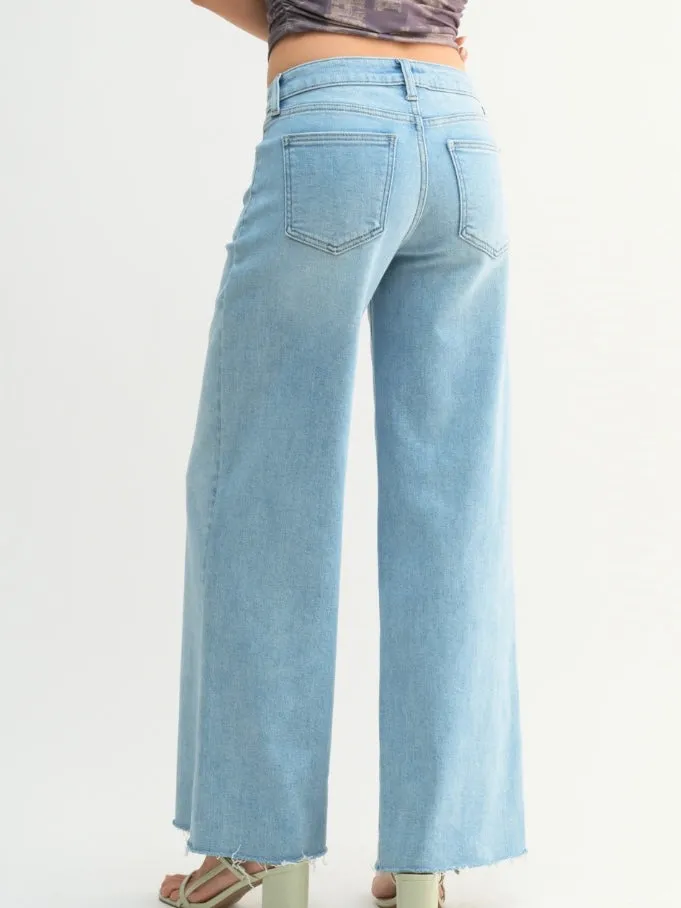RELAXED WIDE LEG JEAN