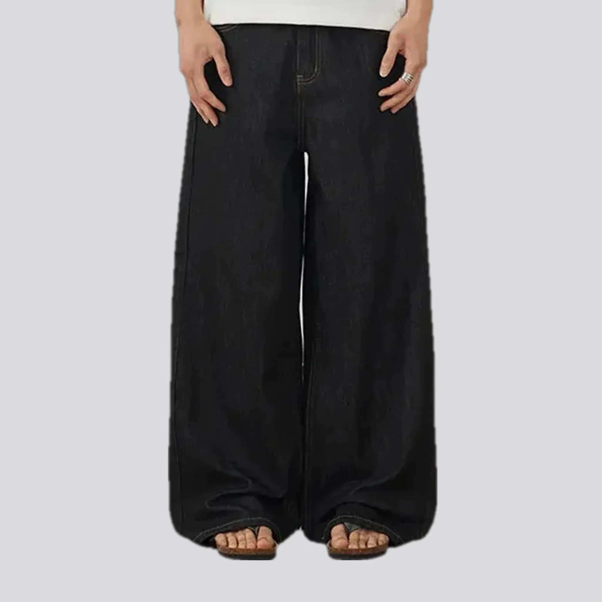 Retro style mid-waist wide men's jeans