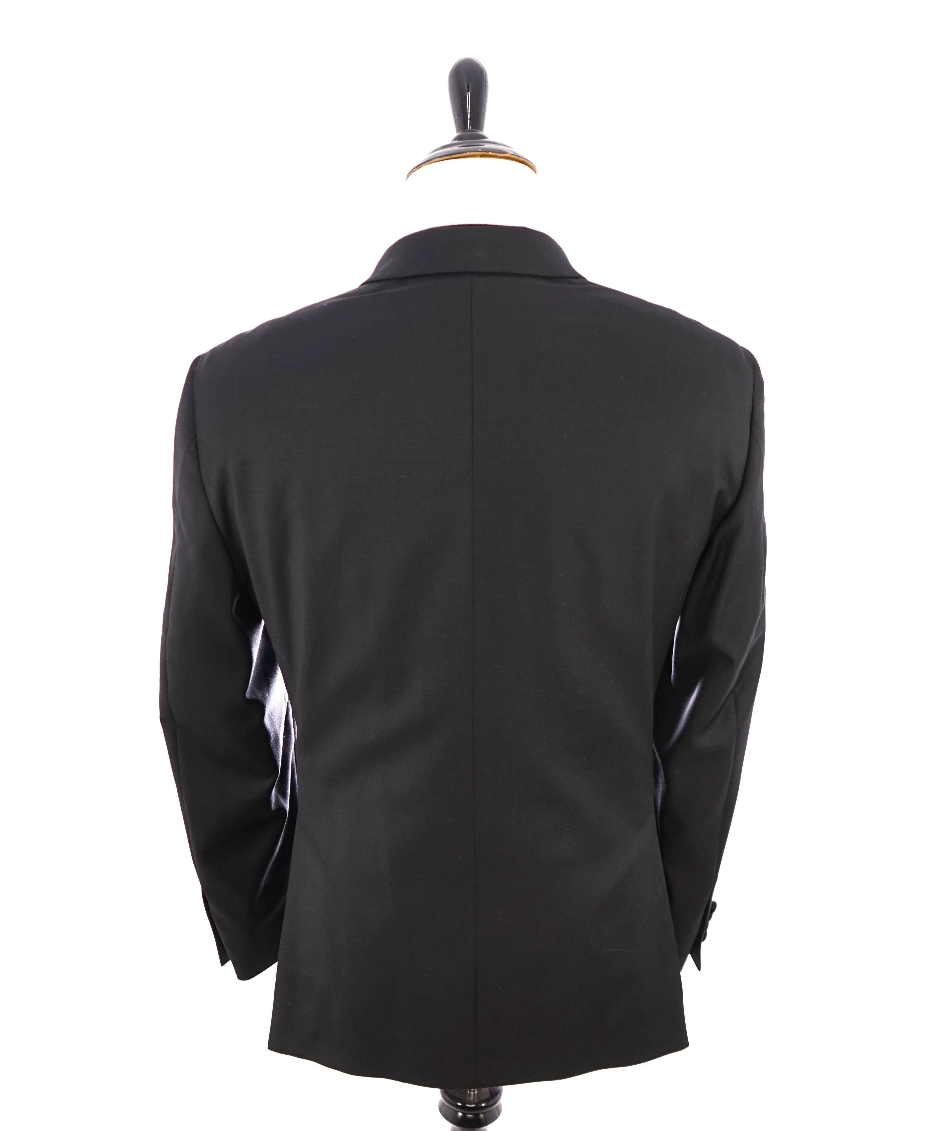 SAMUELSOHN - 1-Button Flat Front Notch Lapel Tuxedo Super 120's Suit - 38R