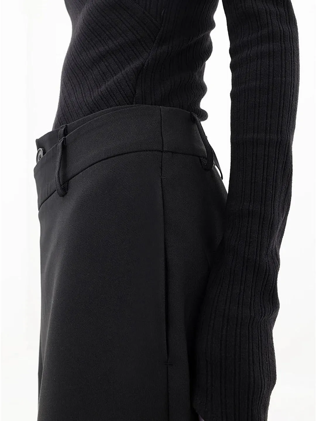 Schwarze Asymmetrische Baggy-Hose - Lina