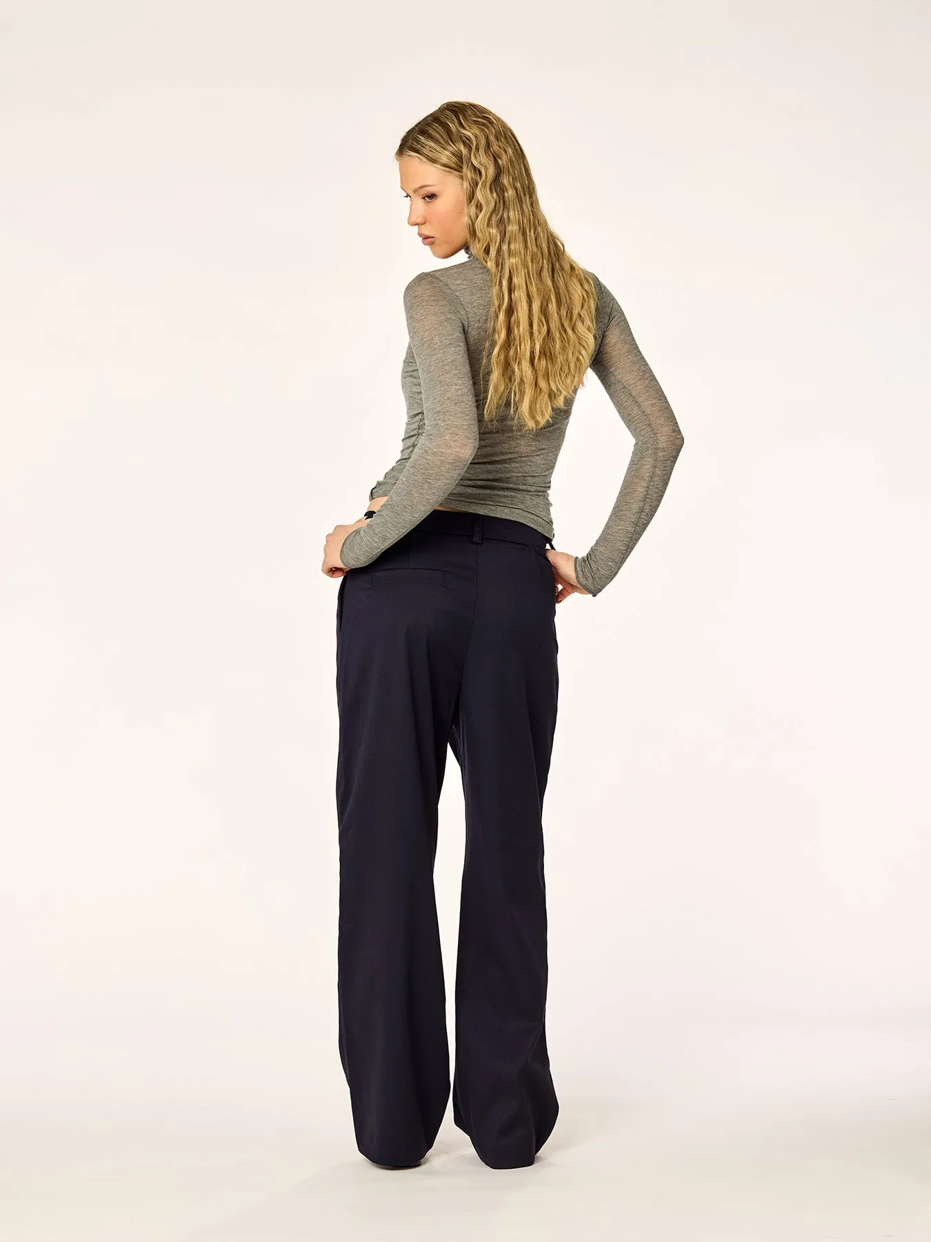 SET - BLAZING OVERSIZED BLAZER AND SUIT PANTS • Midnight Blue