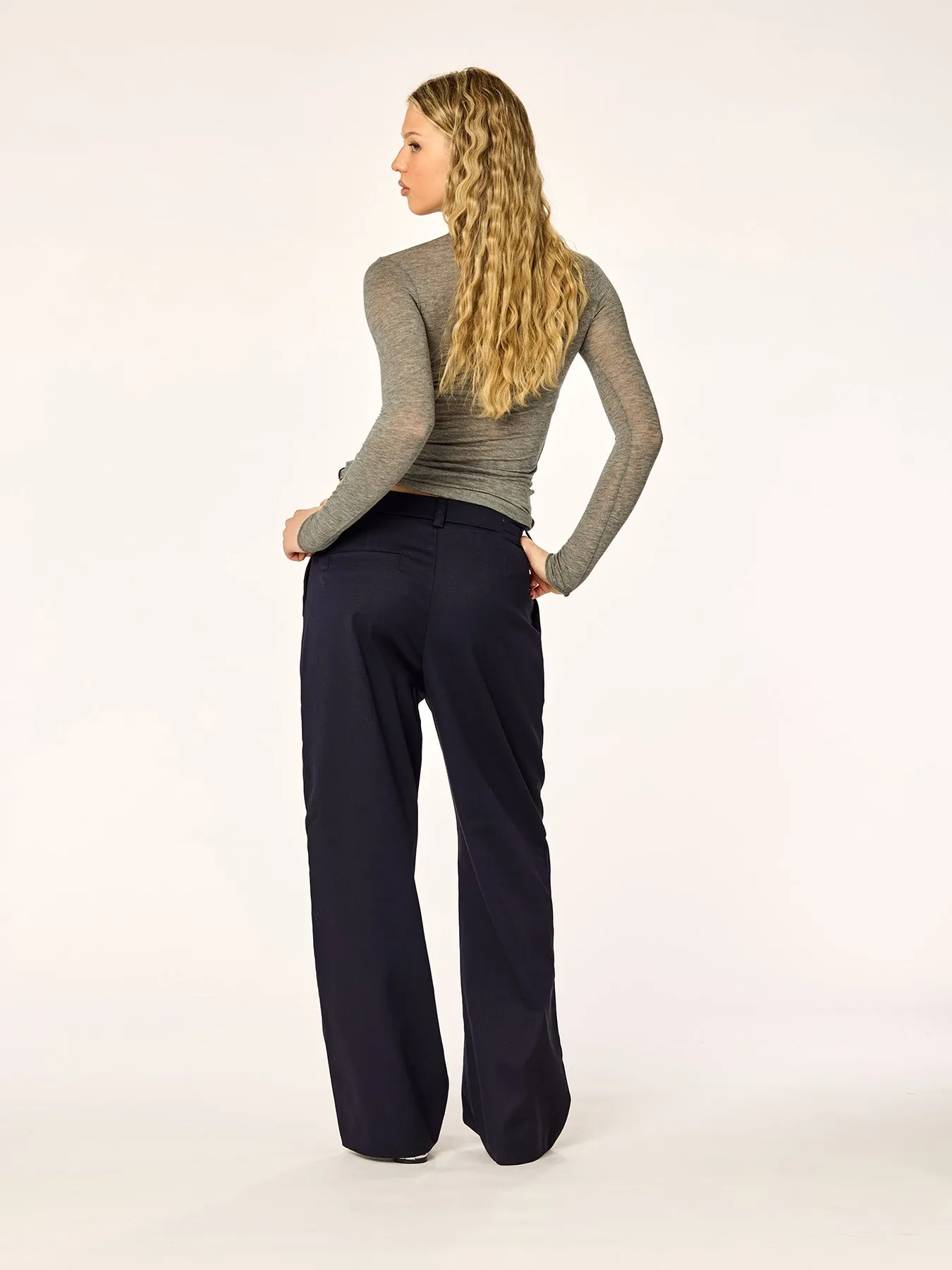 SET - BLAZING OVERSIZED BLAZER AND SUIT PANTS • Midnight Blue