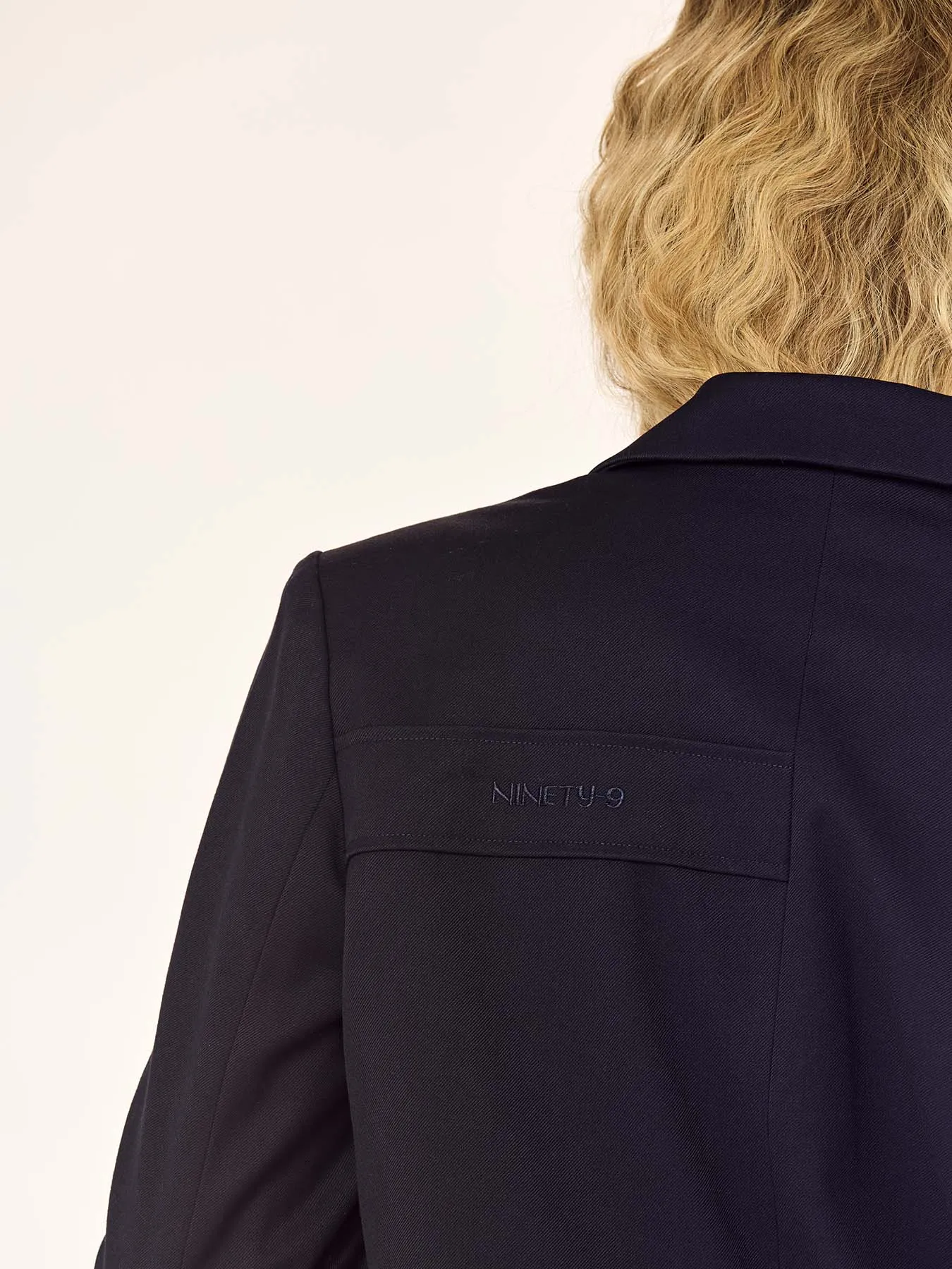 SET - BLAZING OVERSIZED BLAZER AND SUIT PANTS • Midnight Blue