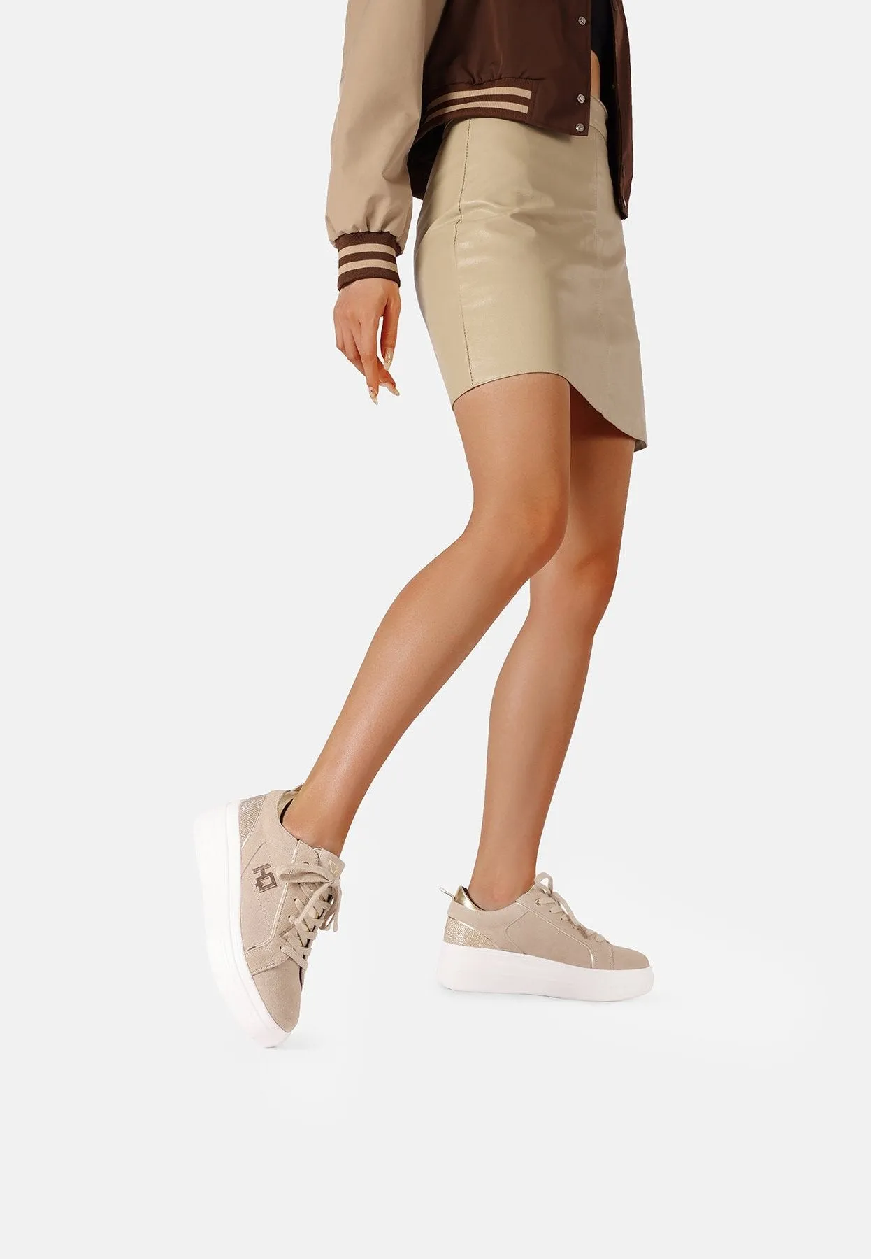 Sneakers in vera pelle QH8001