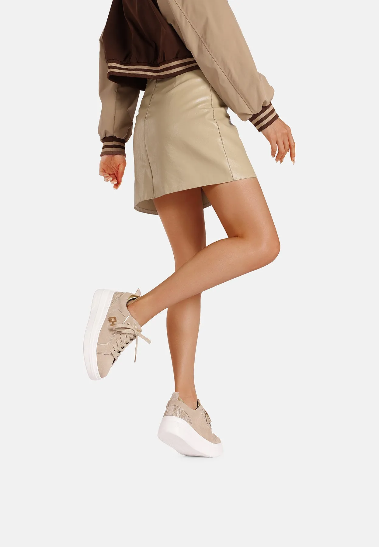 Sneakers in vera pelle QH8001