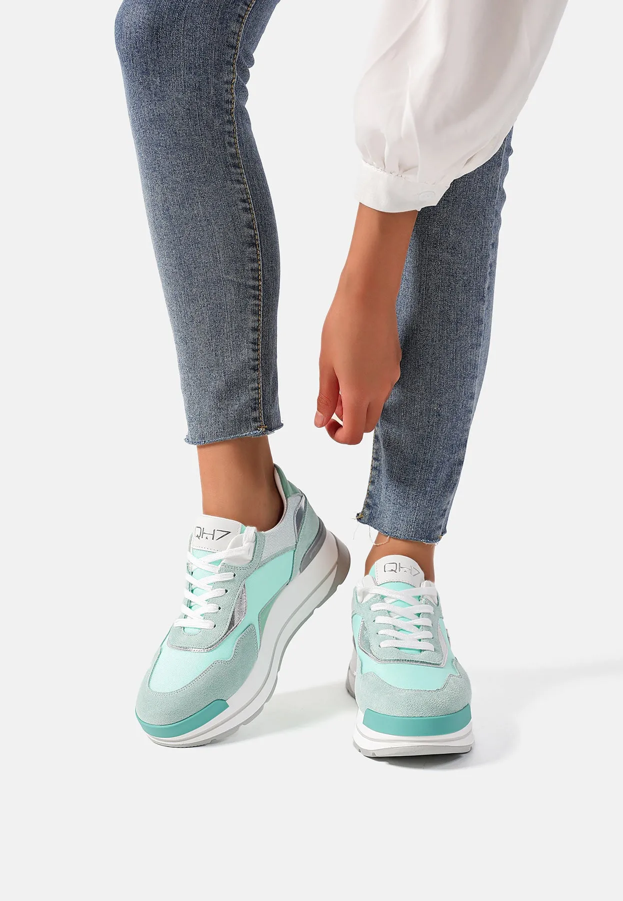 Sneakers QH7024