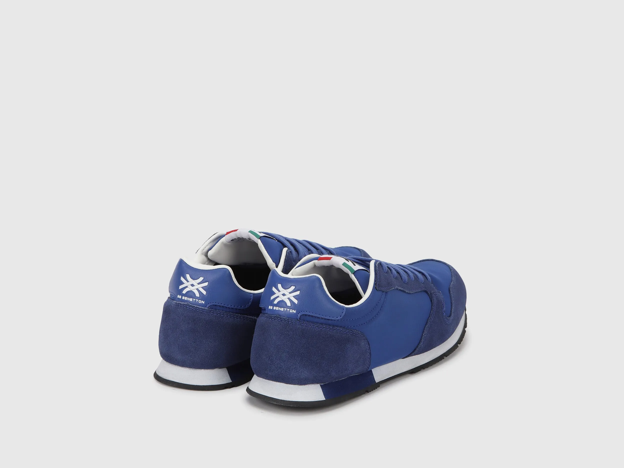 Solid Solid Casual Sneakers