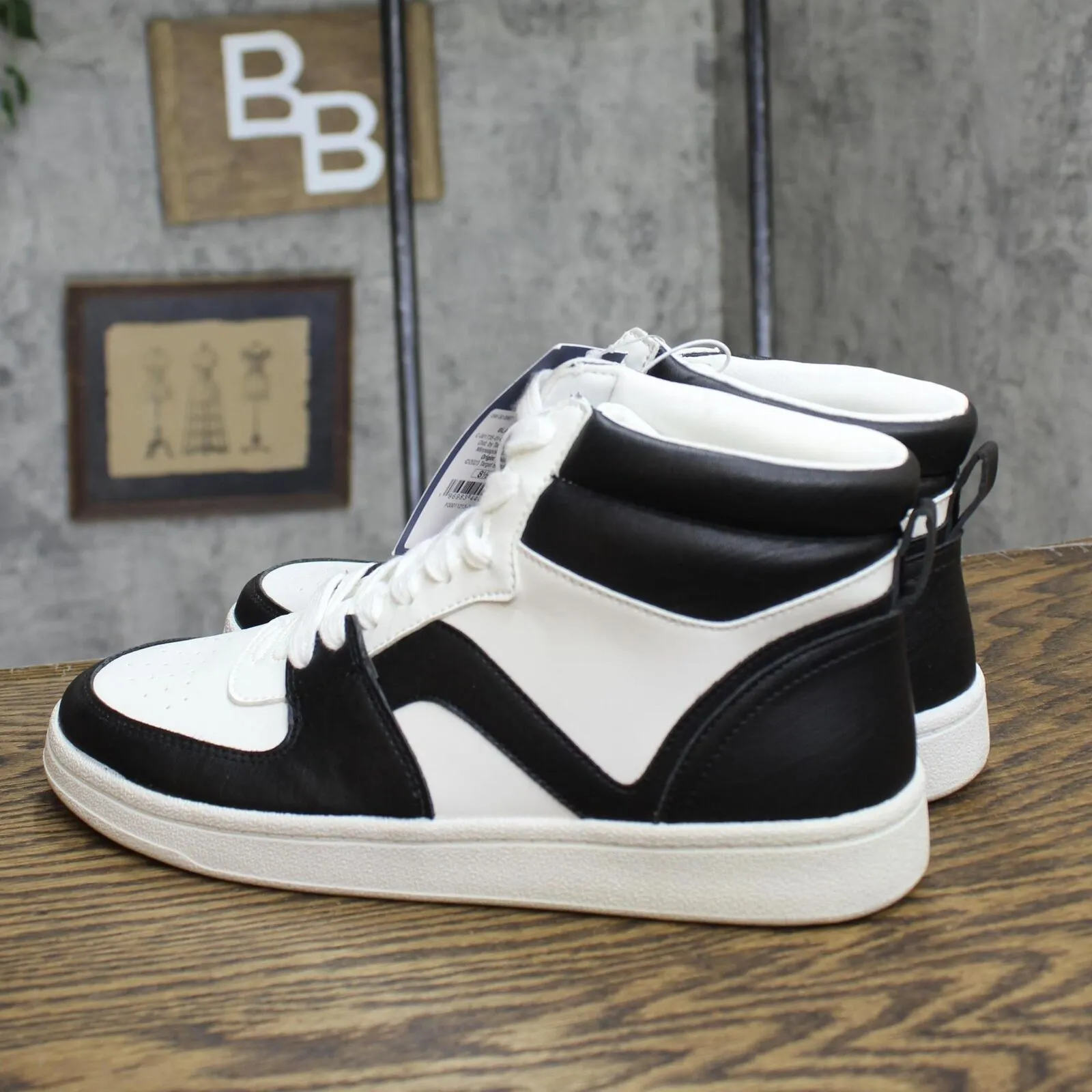 Universal Thread Womens High Top Paige Sneakers 87930796 Black 8.5M