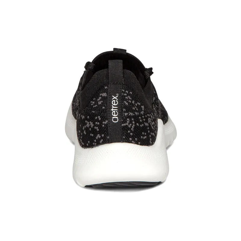 WOMEN'S AETREX CARLY SNEAKERS | BLACK