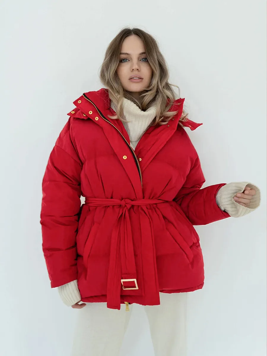 Women’s Fashionable Short Thick Puffer Coat with Belt