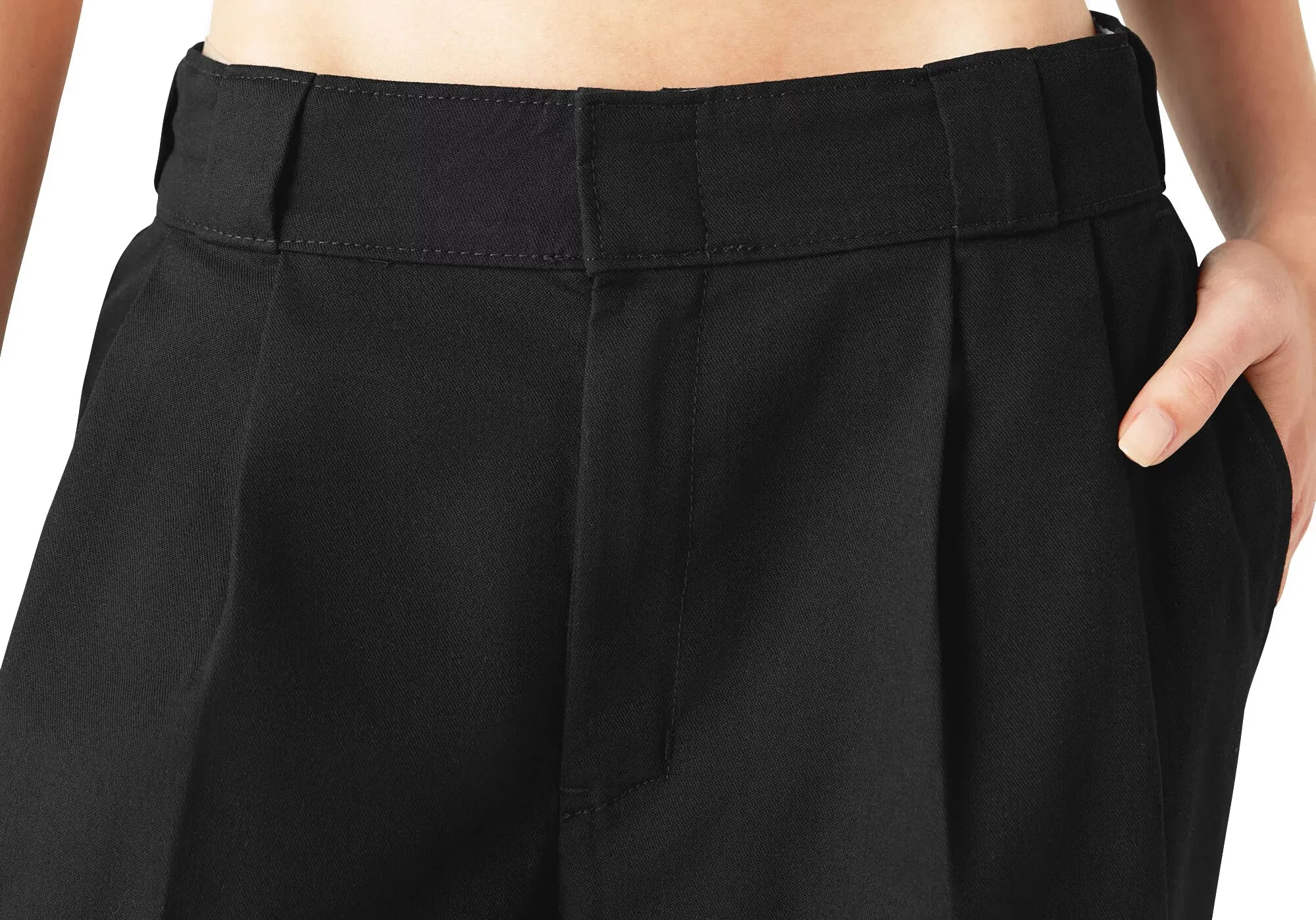 Women's Pleated Multi Pocket Work Pant - Black